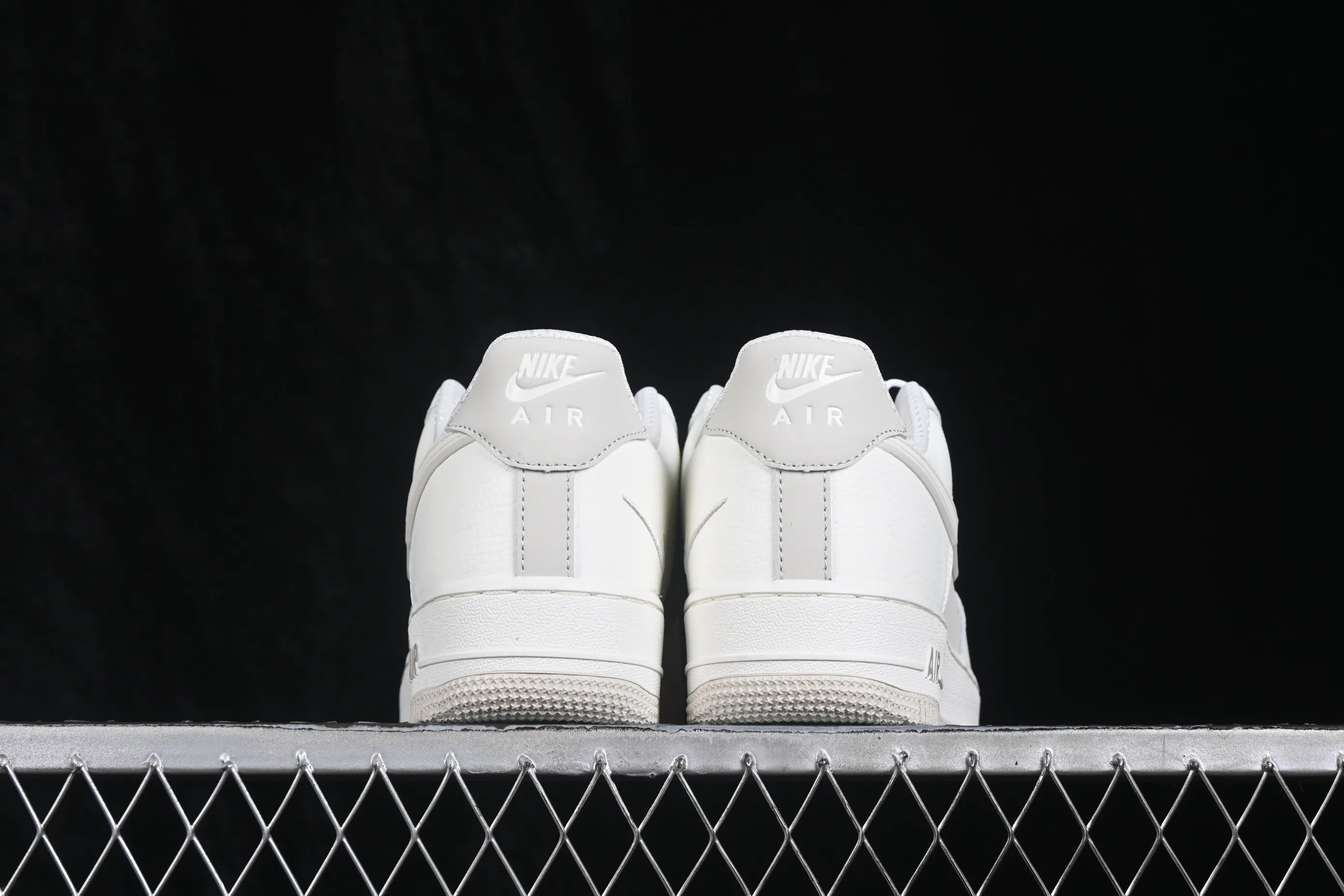 All categories Nk Air Force 1 Air Force series Nk Air Force 1 Low Air Force low-top Nike Air Force 1'07 Low Air Force 1 low-top casual sneakers IR1475-133